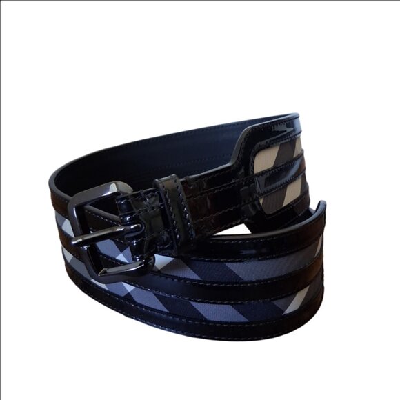 Burberry Women's Size 80/32 (M) Black Beat Check Patent Leather Wide Belt - Picture 1 of 16